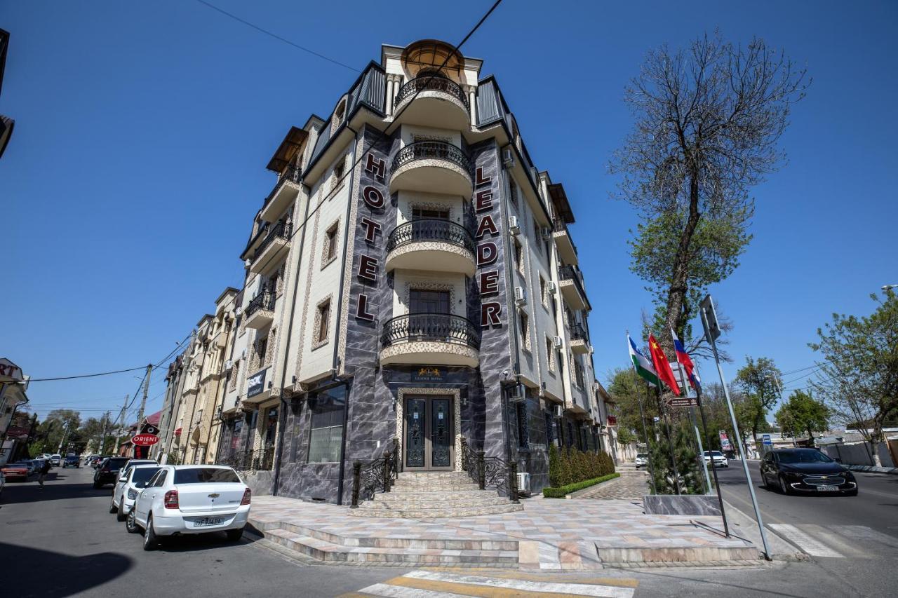 Leader Hotel Tasjkent Buitenkant foto