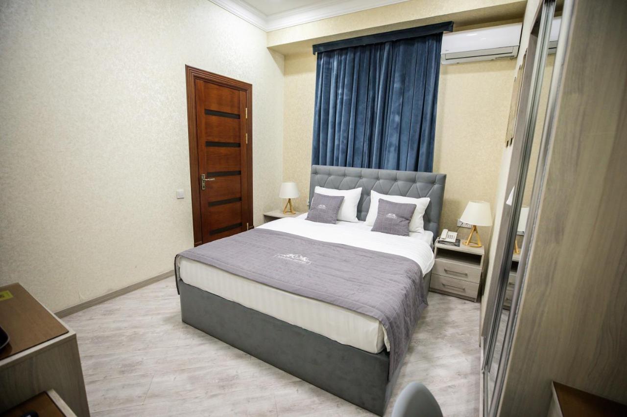 Leader Hotel Tasjkent Buitenkant foto